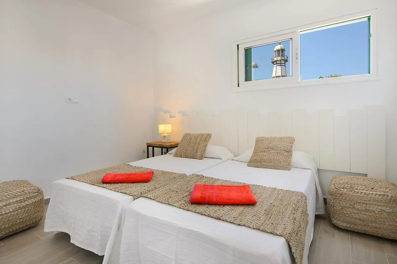 Red Volcano Apartment, Free Access To The Fariones Sports Center Puerto del Carmen  Spanien