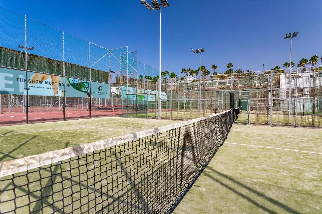 Red Volcano Apartment, Free Access To The Fariones Sports Center Puerto del Carmen  0*, Puerto del Carmen (Lanzarote)