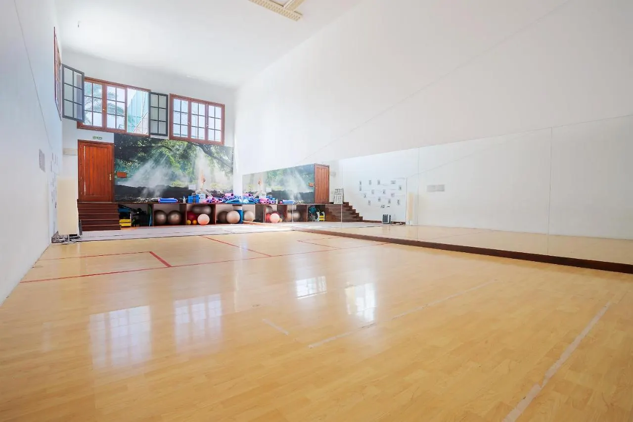 Red Volcano Apartment, Free Access To The Fariones Sports Center Puerto del Carmen  Lägenhet
